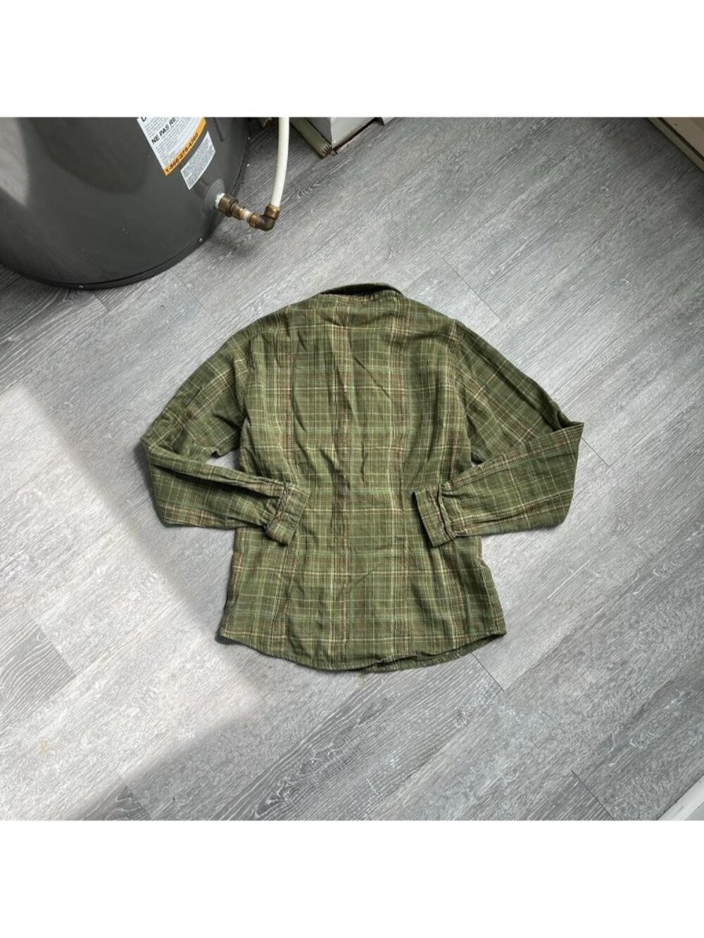 Green / White Woolrich Button-Up Plaid Shirt / Blouse / Top - Picture 2 of 4